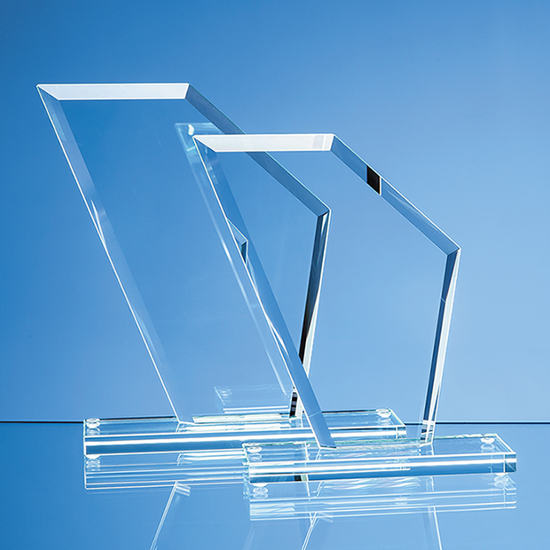 21cm x 18cm x 1cm Jade Glass Facet Wing Award