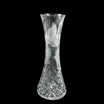 8 inch Specimen Vase Grapevine